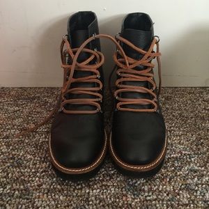 Ecoté Black Leather Boots